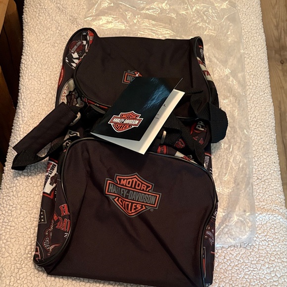 NEW. Harley-Davidson Logo Sport Duffel - Picture 1 of 7
